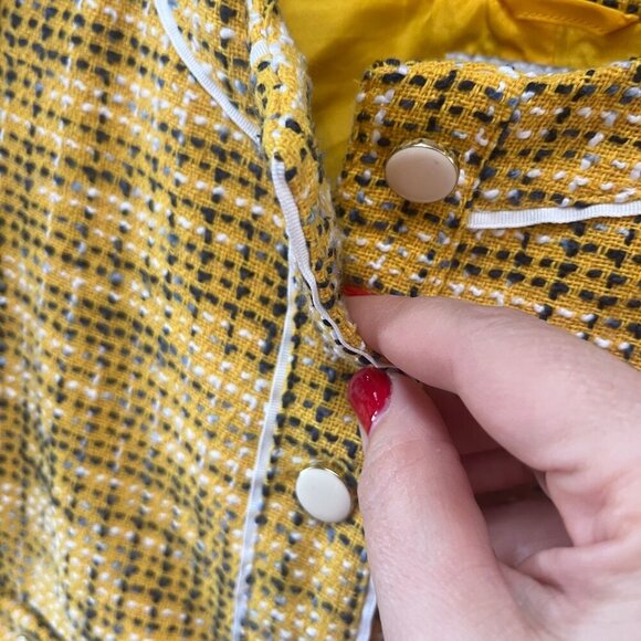 Yellow Boucle Puff Sleeve Jacket With‎ Button Front & White - Size 6 - Picture 3 of 7
